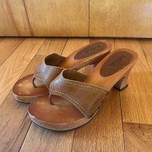 MIA y2k Flip Flop Wooden Clog Heels